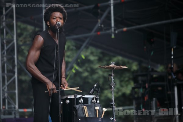 YOUNG FATHERS - 2023-08-27 - SAINT CLOUD - Domaine National - Scene du Bosquet - 